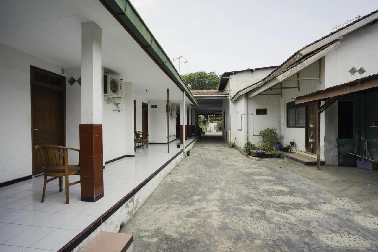 Hotel Tentrem Syariah Probolinggo Exteriör bild