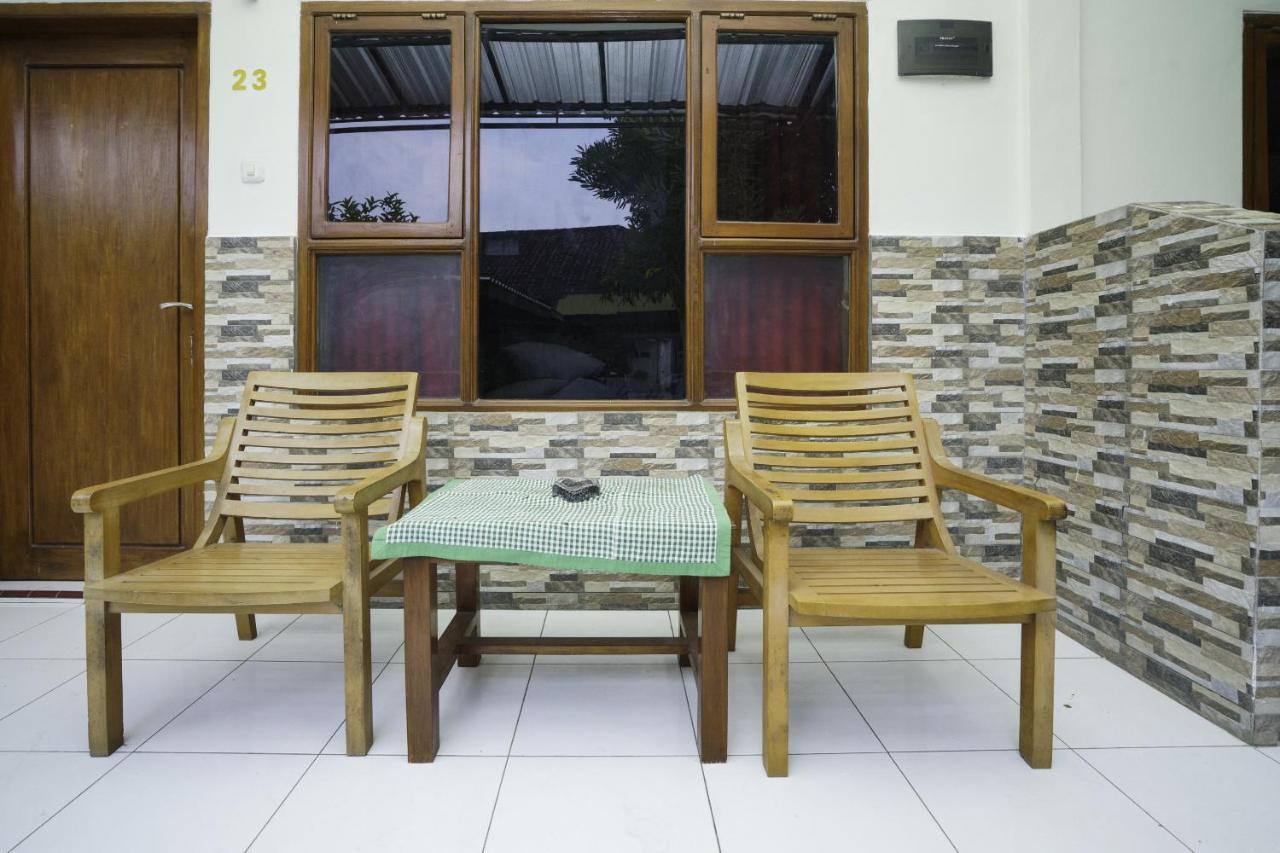 Hotel Tentrem Syariah Probolinggo Exteriör bild